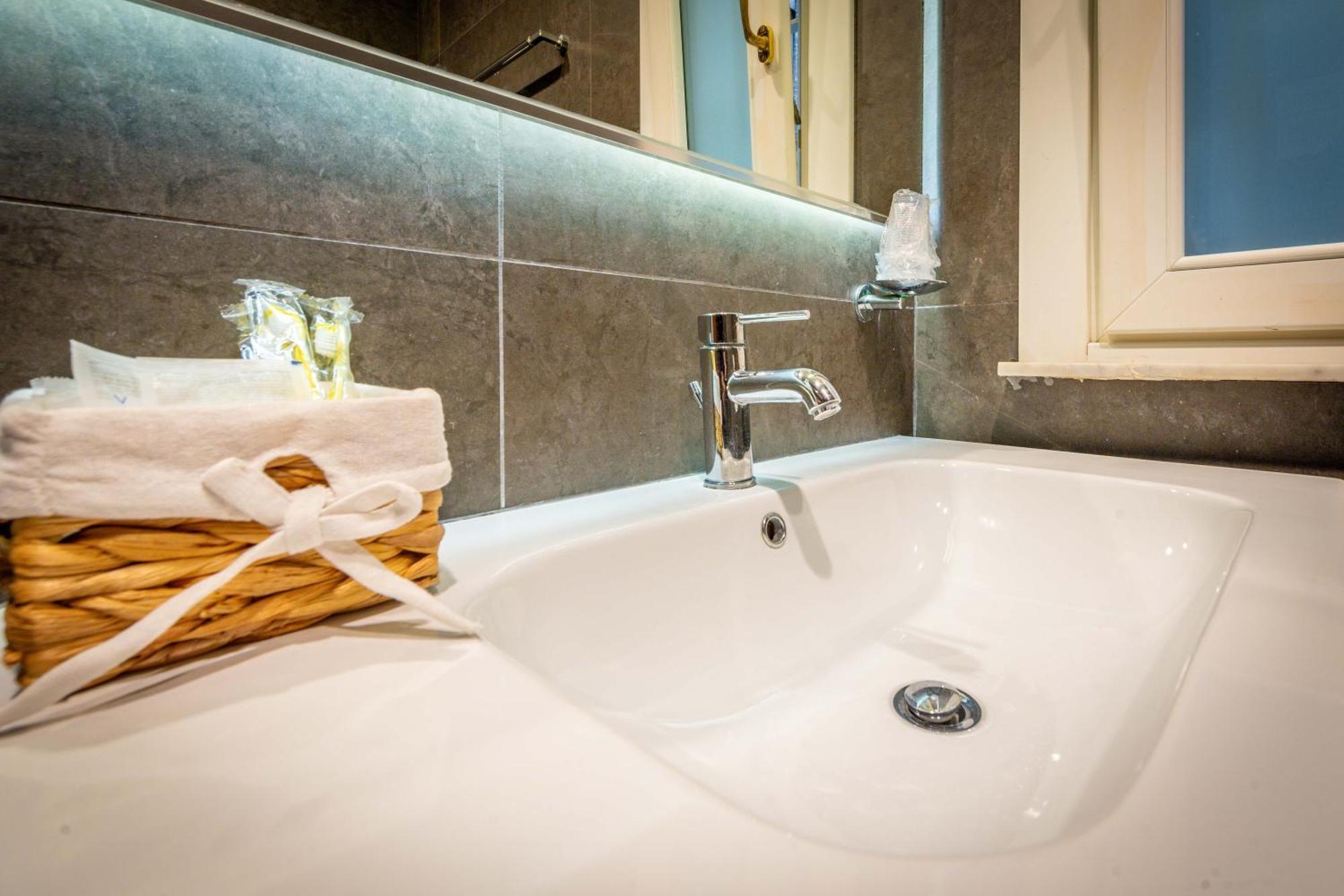 Hotel Andenis Tiber House Rzym Zewnętrze zdjęcie