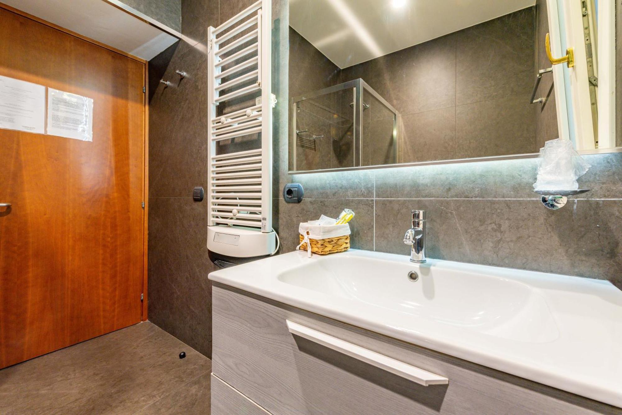 Hotel Andenis Tiber House Rzym Zewnętrze zdjęcie